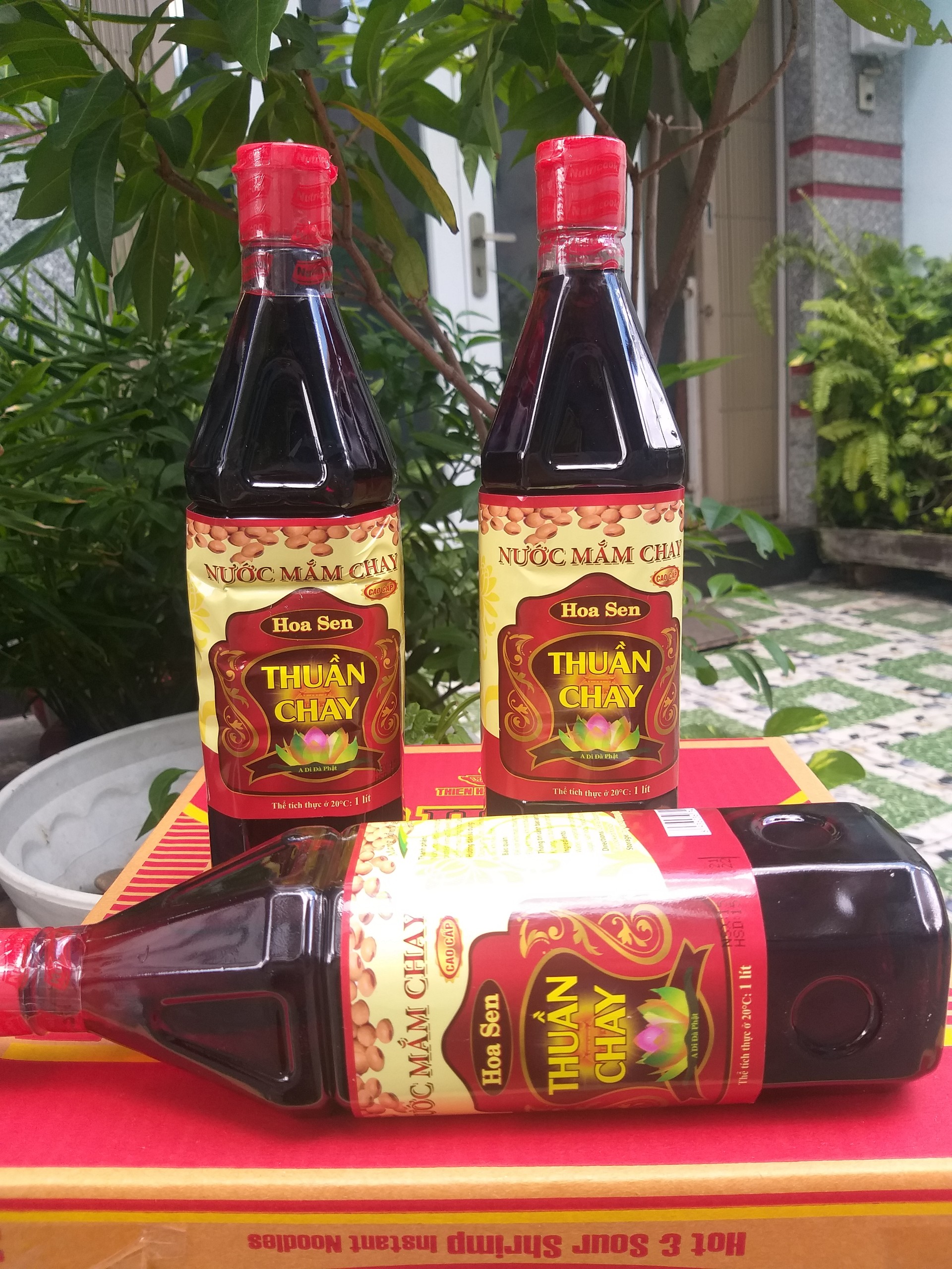 Nước mắm Nutri Thuần Chay Hoa Sen 1000ml